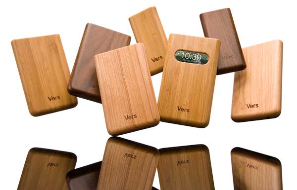 vers-wood-ipod-case